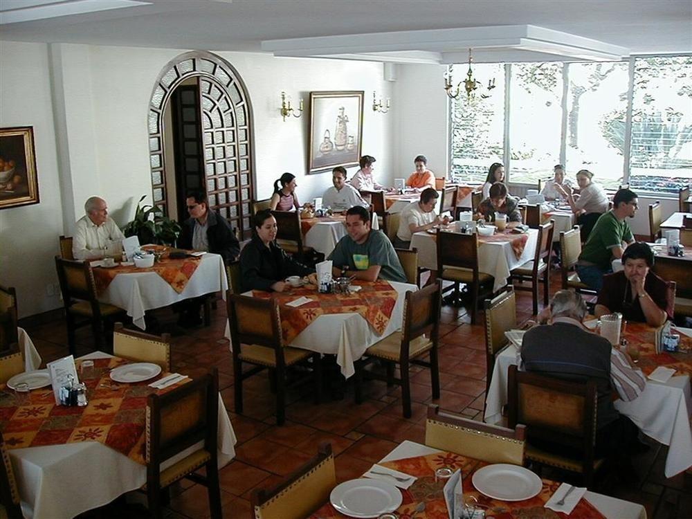 Hotel Isabel Guadalajara Restaurante foto